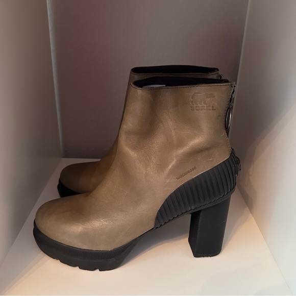 Sorel Dacie Waterproof Olive Green Chunky Platform Heeled Combat Boots - Picture 6 of 6